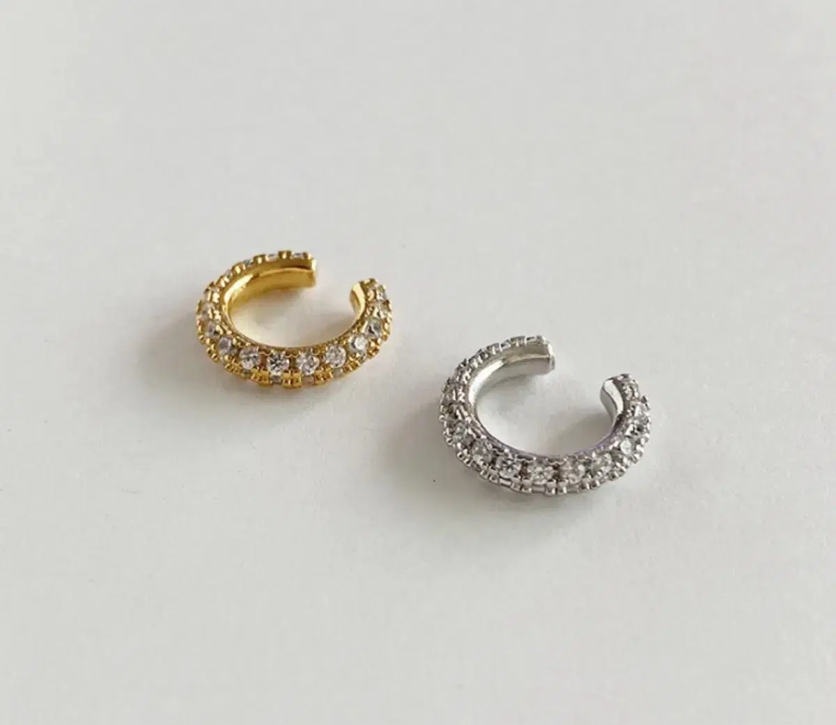 어거스트하모니 이어커프 crystal mini earcuff